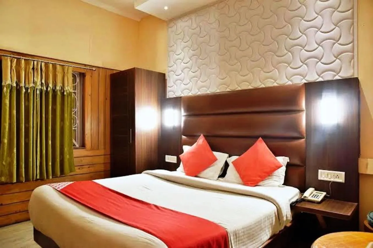 Hotel Ganga Near Mall Road Shimla